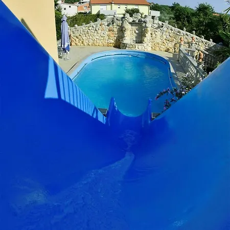 Olive Apartmán *