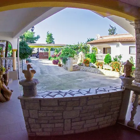 Olive Apartmán *