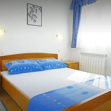 Olive Apartment