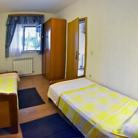 Olive Apartment