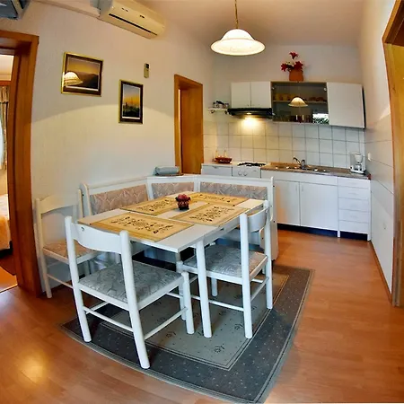 Olive Apartment