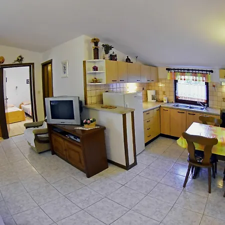 Olive Apartment Medulin